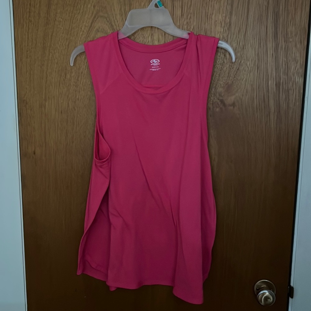 Pink tank top